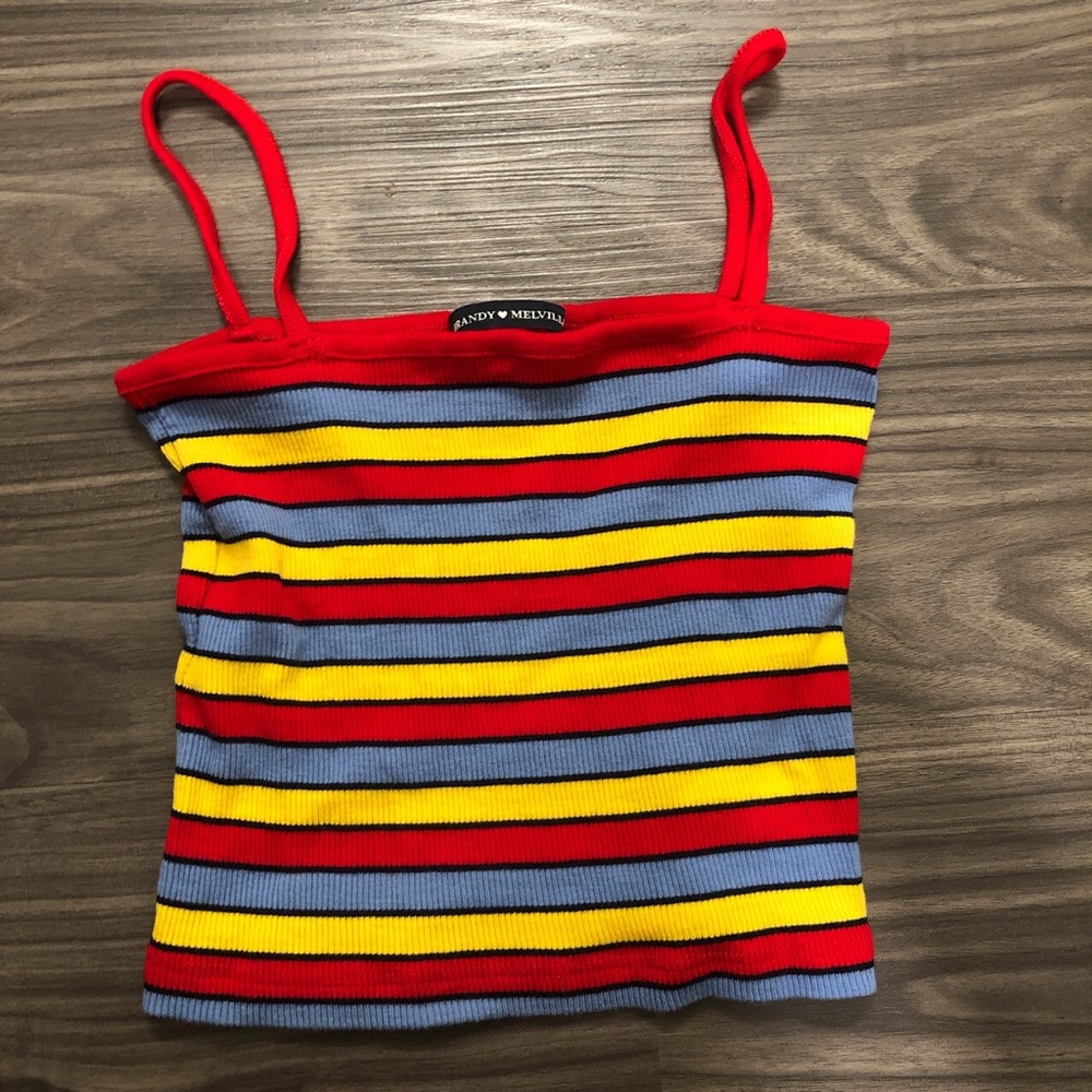 A cropped tank